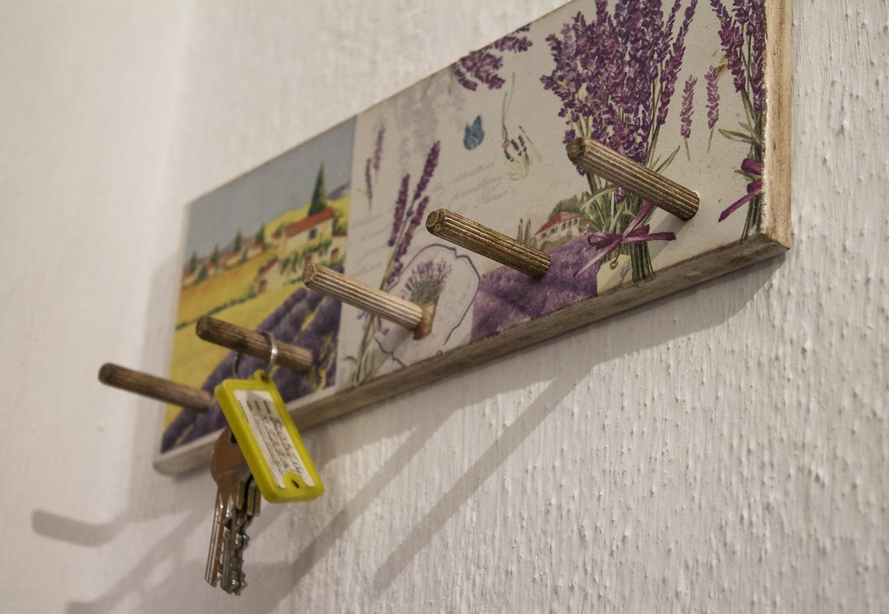 Kuca Lavanda Dreznjak Bagian luar foto