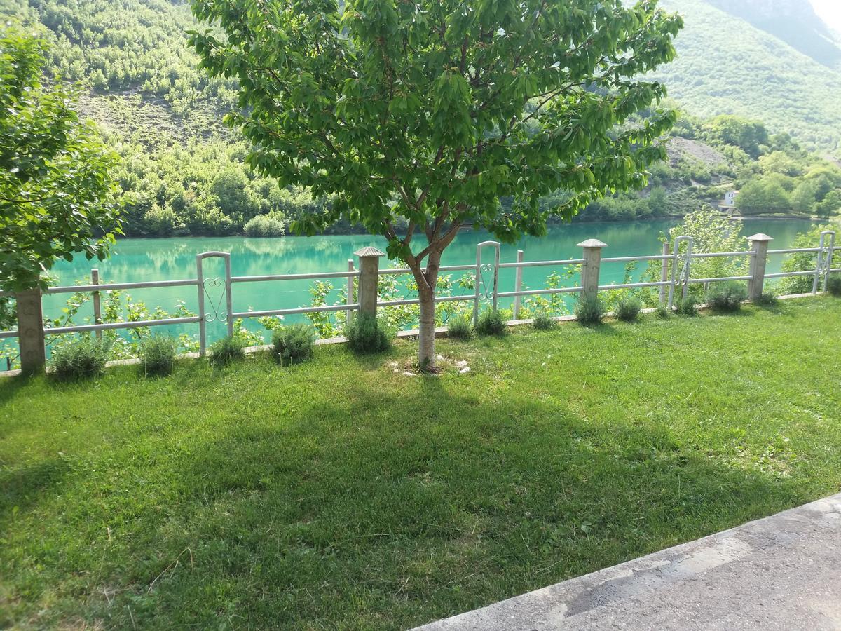 Kuca Lavanda Dreznjak Bagian luar foto