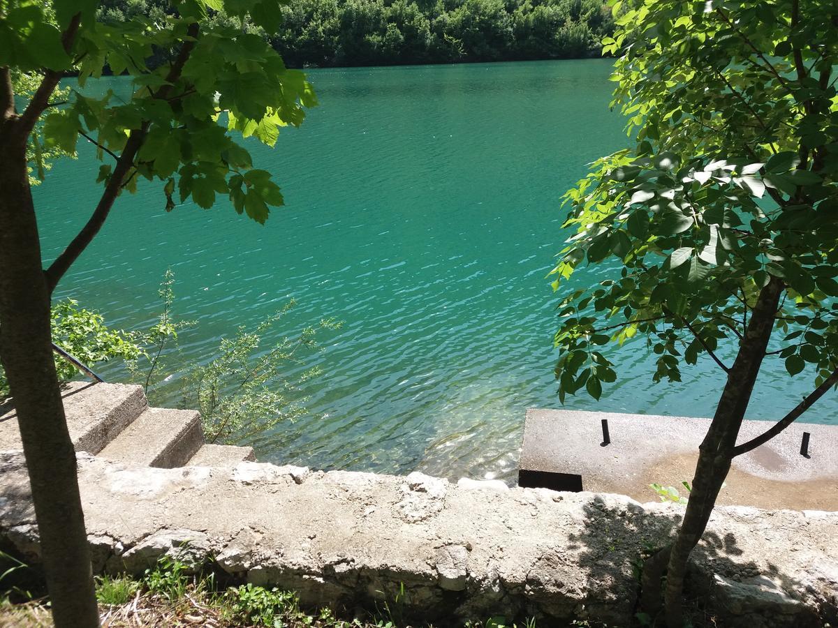 Kuca Lavanda Dreznjak Bagian luar foto