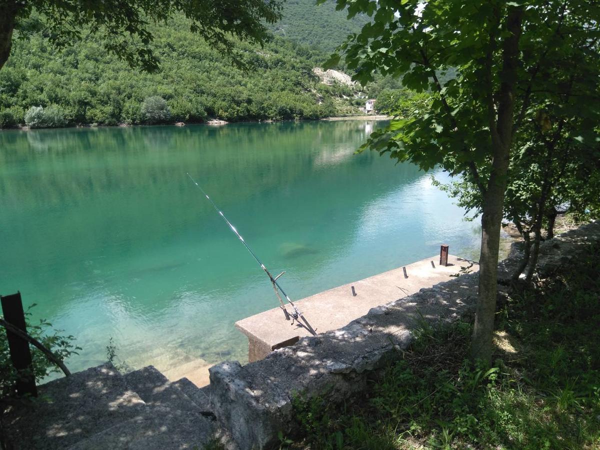 Kuca Lavanda Dreznjak Bagian luar foto